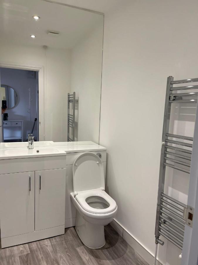 Brand New Montrouge Apartments - Perfect Location!! Portsmouth Ngoại thất bức ảnh